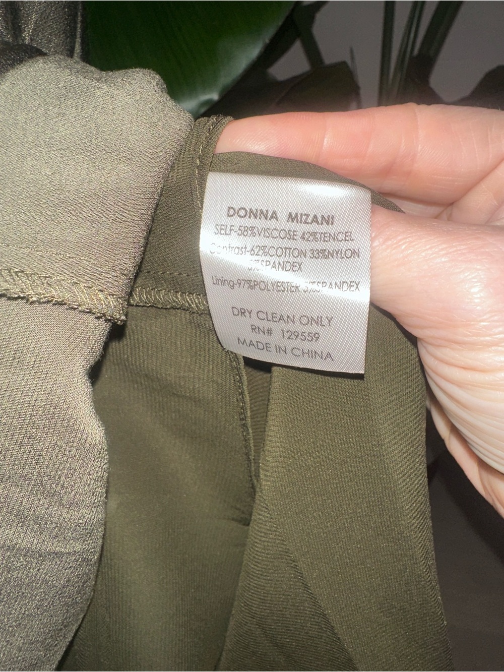 Donna Mizani Olive Satin Mix Dress - Picture 7 of 7